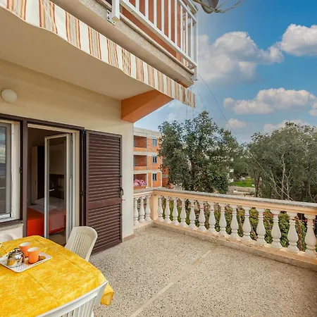 Lejlighed 1 Bedroom Amazing In *