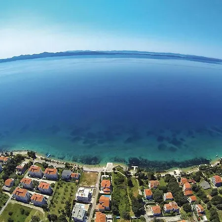 1 Bedroom Amazing In Kožino