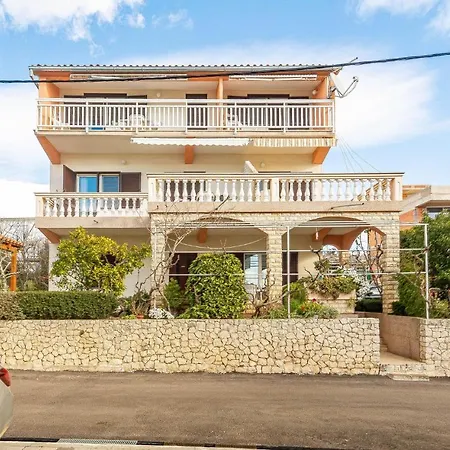 Lägenhet 1 Bedroom In